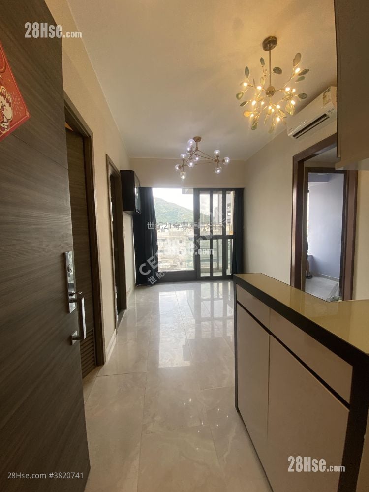 厅: 逸峯 租盘 3 房 , 1 浴室 478 平方尺