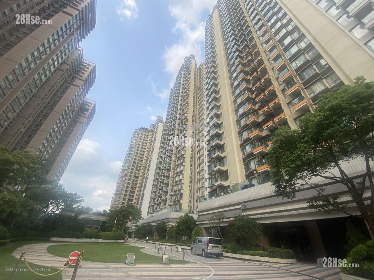 大厦外观: 逸峯 租盘 3 房 , 1 浴室 478 平方尺