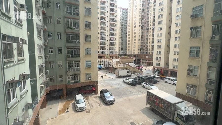 美孚新邨 售盤 2 房 , 1 浴室 555 平方呎