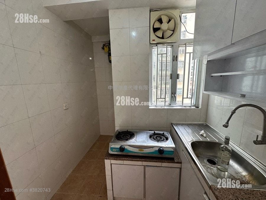 美孚新邨 售盤 2 房 , 1 浴室 555 平方呎