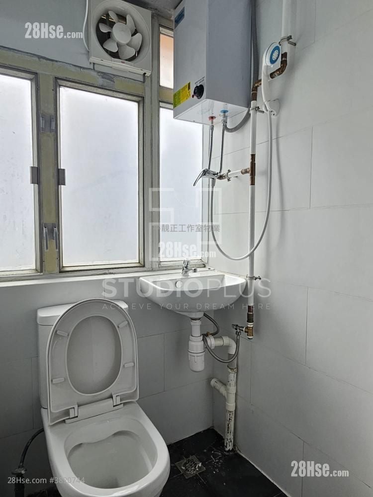 貴豐工業大廈 租盤 1 廁所