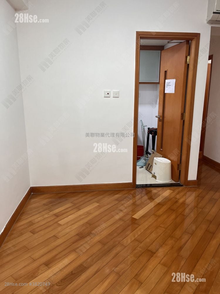 The Grandiose Sell 3 Bedrooms , 1 Bathroom 618 ft²