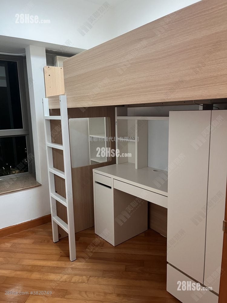 The Grandiose Sell 3 Bedrooms , 1 Bathroom 618 ft²