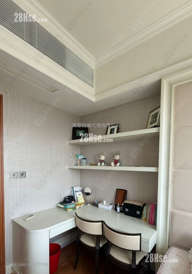 Mount Beacon Sell 4 Bedrooms 1,459 ft²