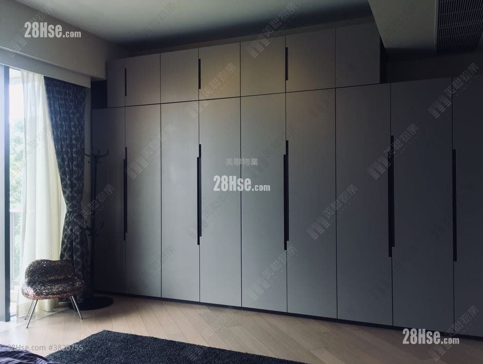 The Woodsville Sell 4 Bedrooms 2,439 ft²