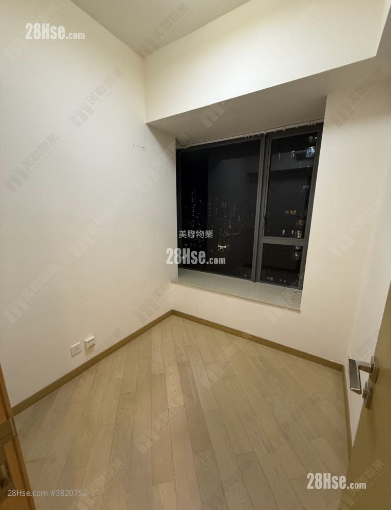 Residence 88 Sell 2 Bedrooms , 1 Bathroom 513 ft²