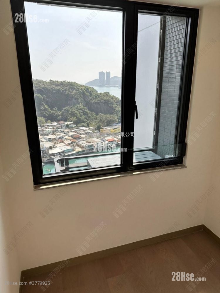 蔚藍東岸 售盤 2 房 450 平方呎