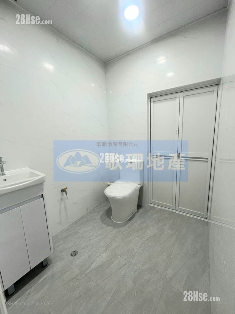 Ew International Tower Rental