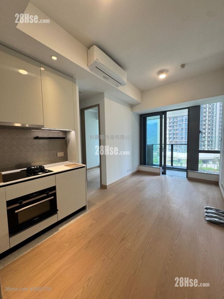 Grand Seasons 售盤 2 房 , 1 浴室 437 平方呎