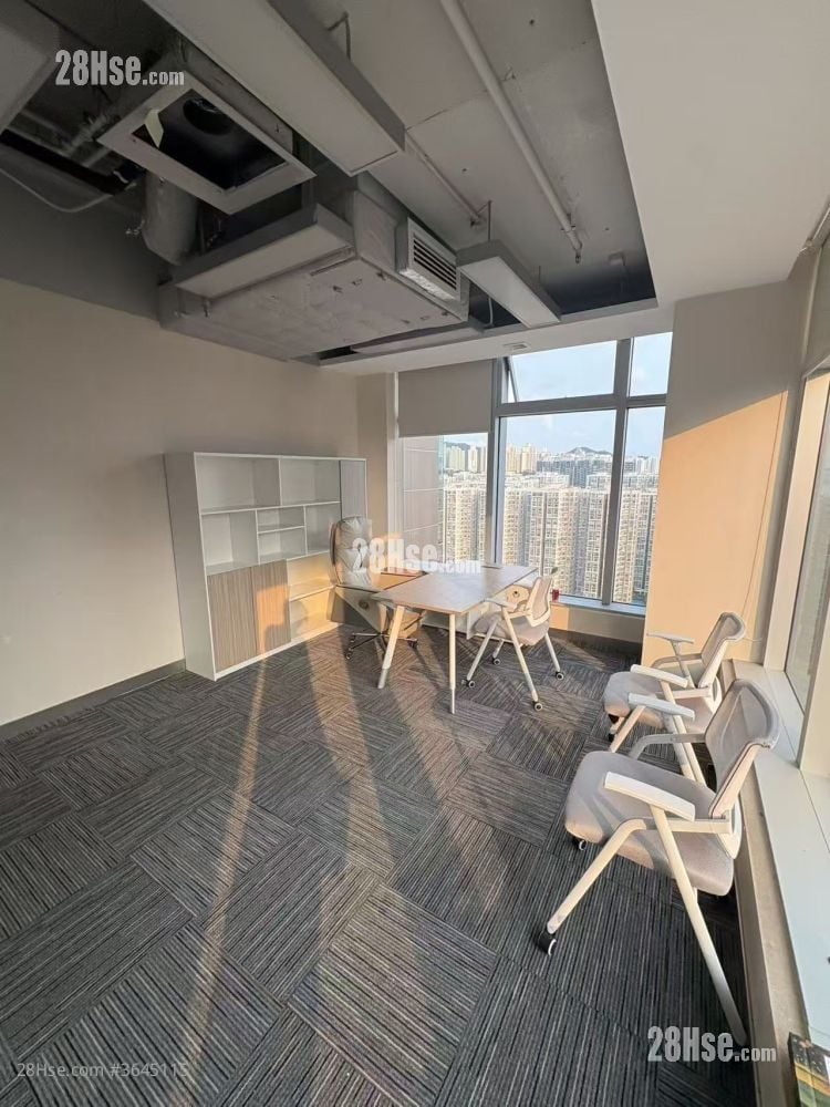 Egl Tower Rental Studio , 3 Toilets