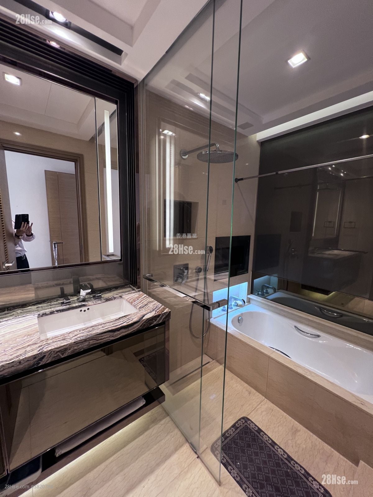 天璽 租盤 4 房 , 4 浴室 1,463 平方呎