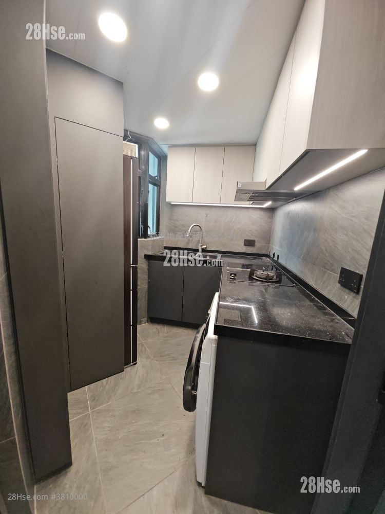 Sunrise Villa Rental 2 Bedrooms , 1 Bathroom 494 ft²