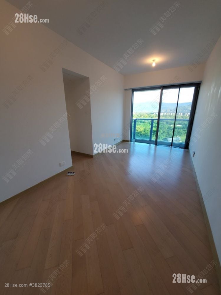 峻峦 售盘 3 房 , 1 浴室 605 平方尺
