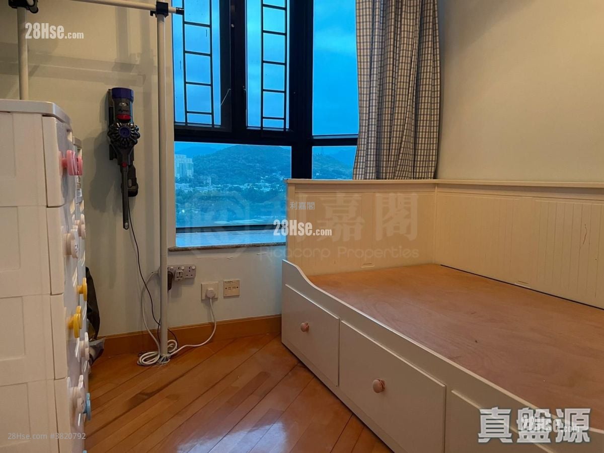 Villa Premiere Rental 2 Bedrooms , 1 Bathroom 531 ft²