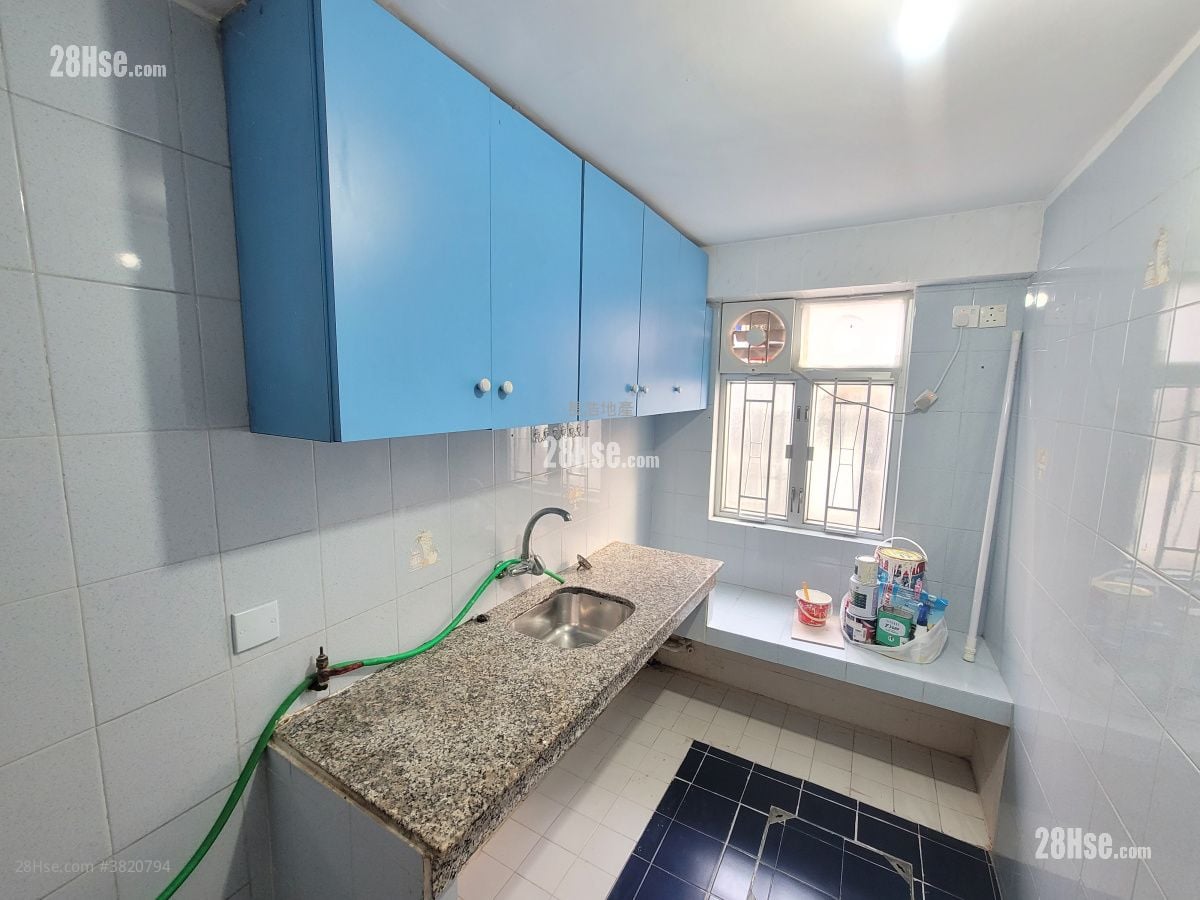 村屋 售盤 2 房 , 1 浴室 600 平方呎