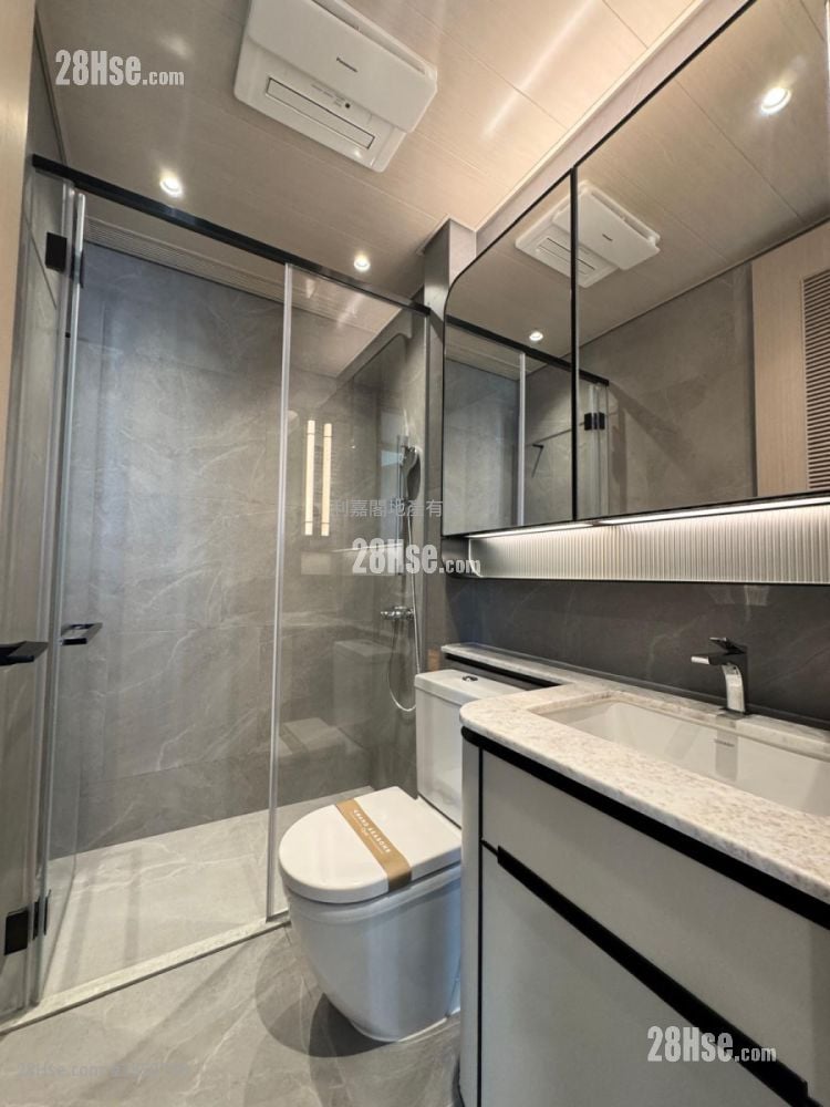 Grand Seasons 售盘 2 房 , 1 浴室 437 平方尺