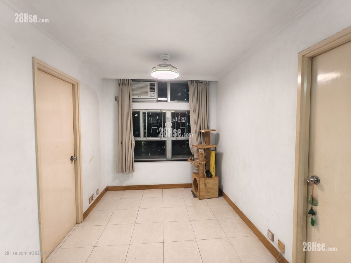 Ying Fuk Court Sell 2 Bedrooms , 1 Bathroom 407 ft²