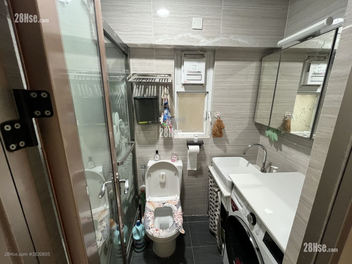 家興大廈 售盤 2 房 , 1 浴室 439 平方呎