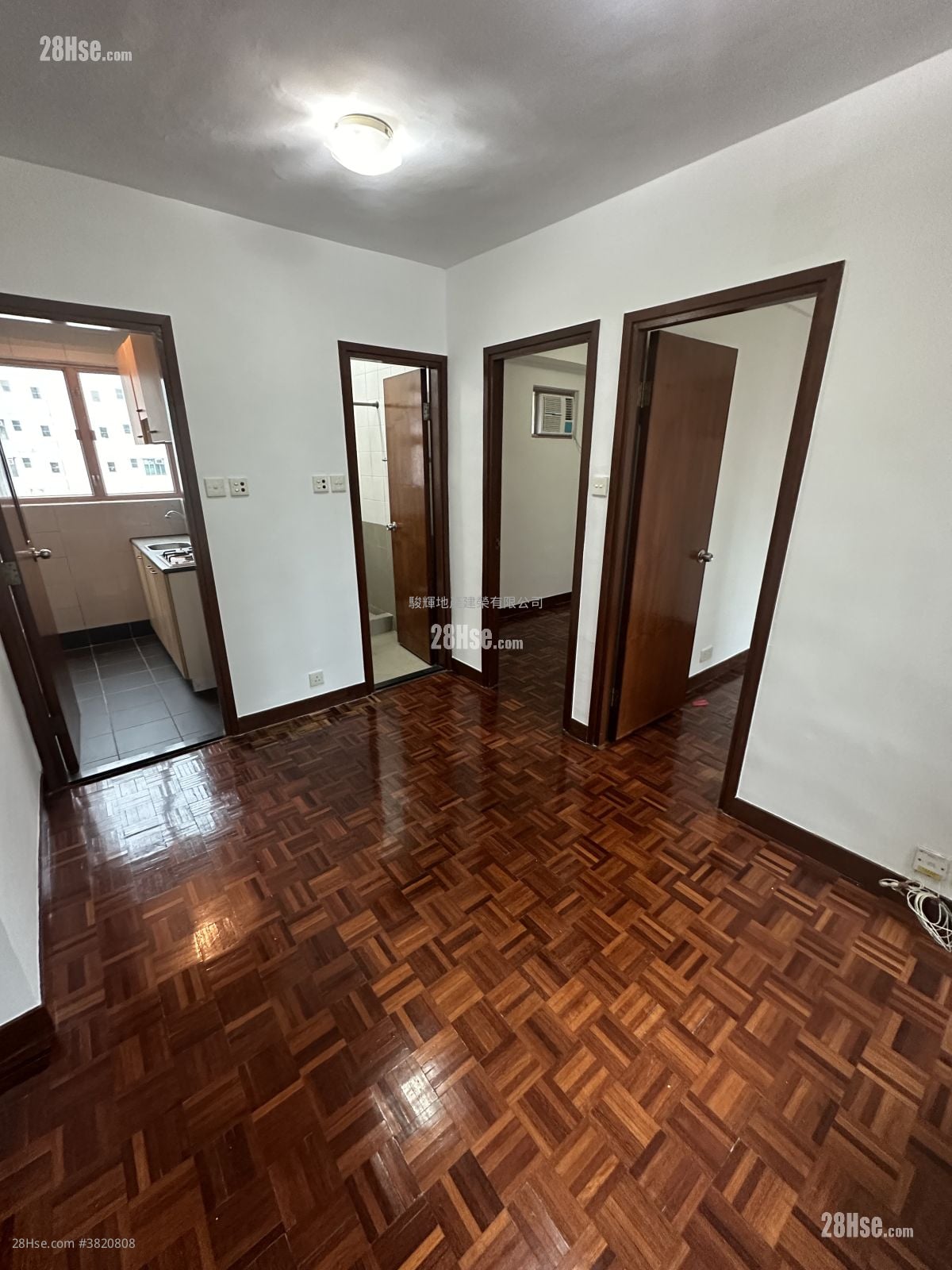 安蘭閣 租盤 2 房 , 1 浴室 287 平方呎