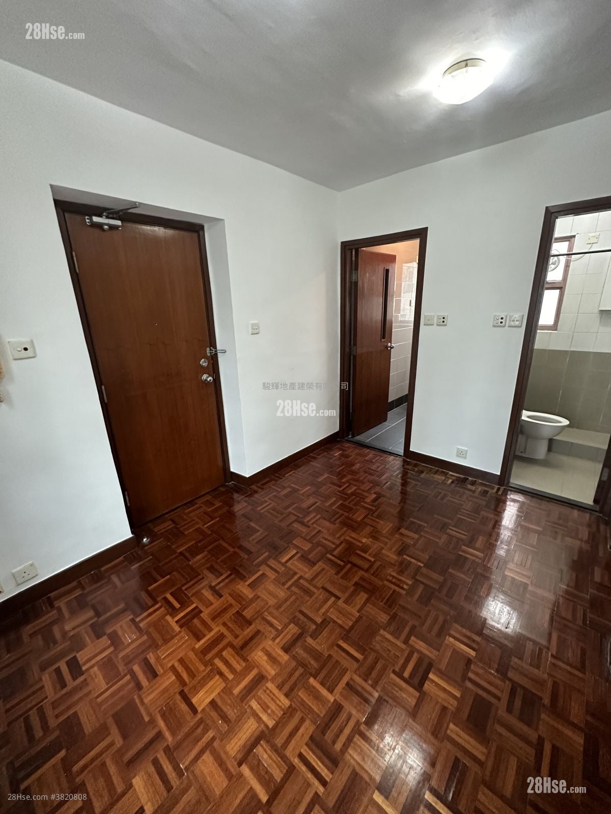 安蘭閣 租盤 2 房 , 1 浴室 287 平方呎