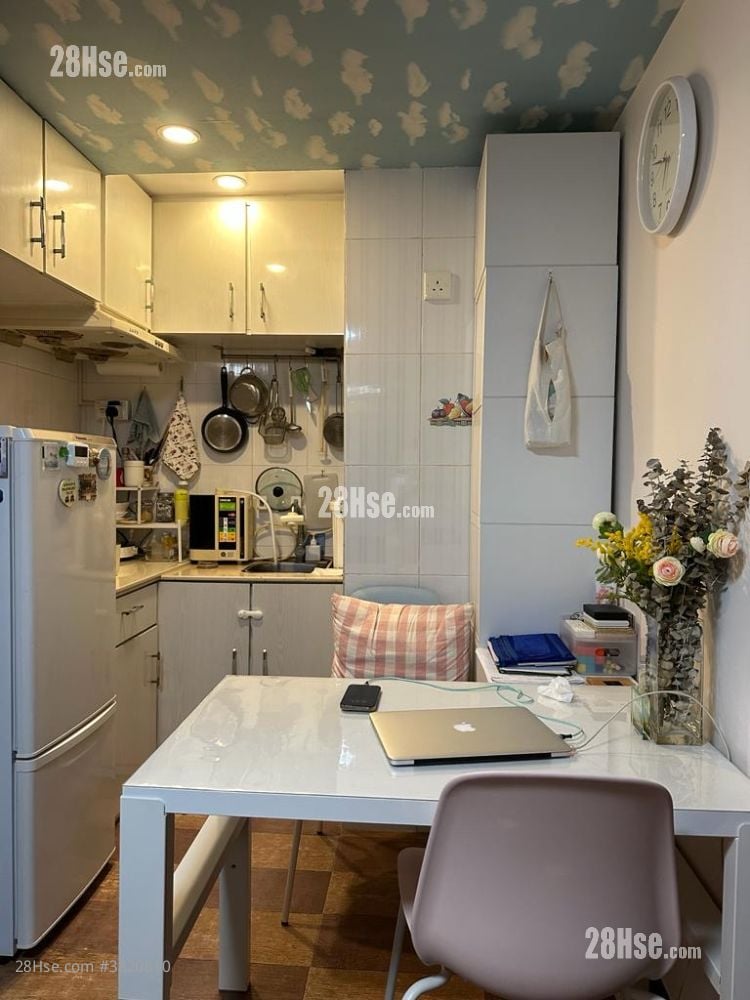 得发大厦 租盘 2 房 , 1 浴室 259 平方尺