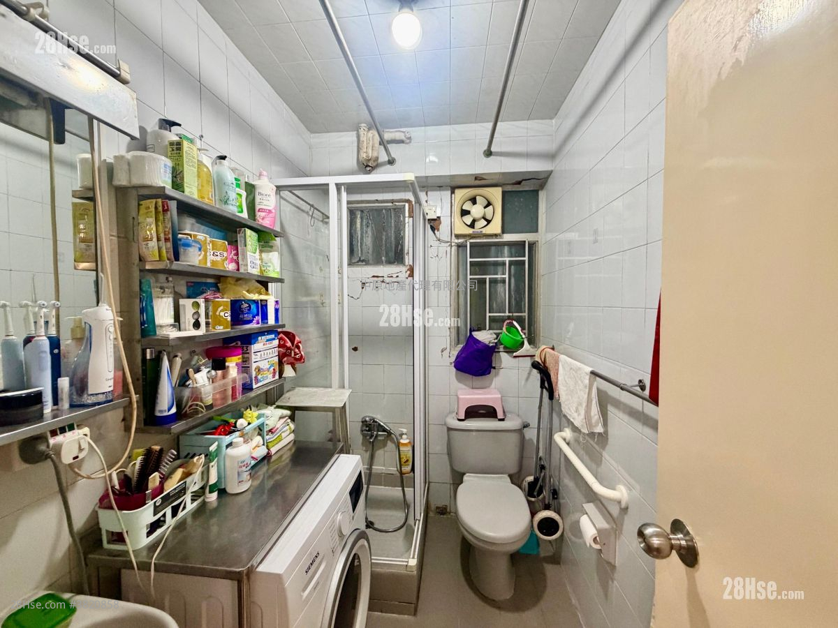 麗城花園 售盤 3 房 , 2 浴室 728 平方呎