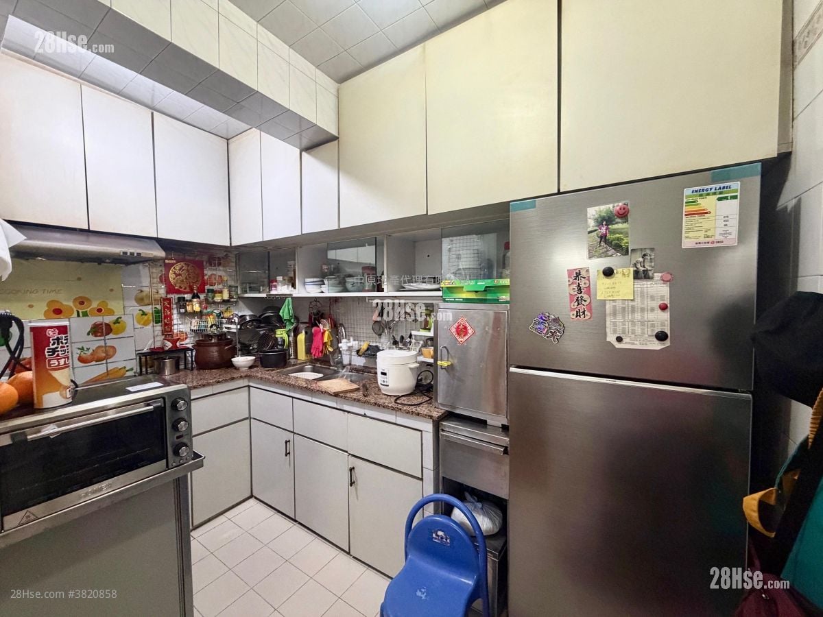 麗城花園 售盤 3 房 , 2 浴室 728 平方呎