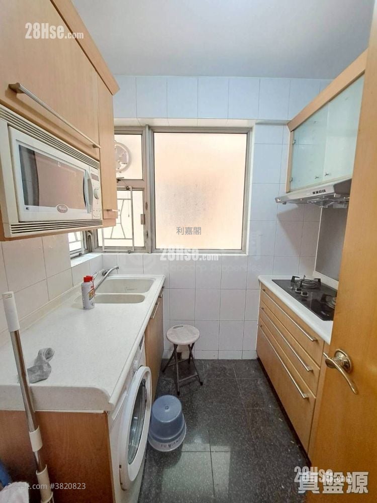 采葉庭 租盤 2 房 , 1 浴室 460 平方呎