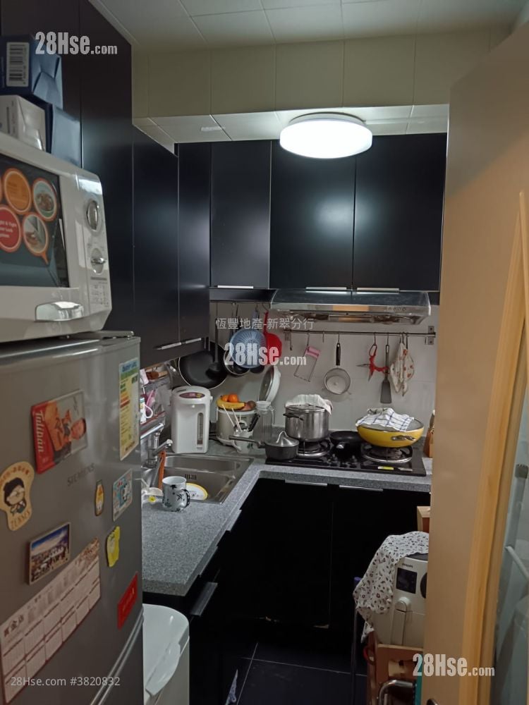 新翠花園 售盤 2 房 , 1 浴室 474 平方呎