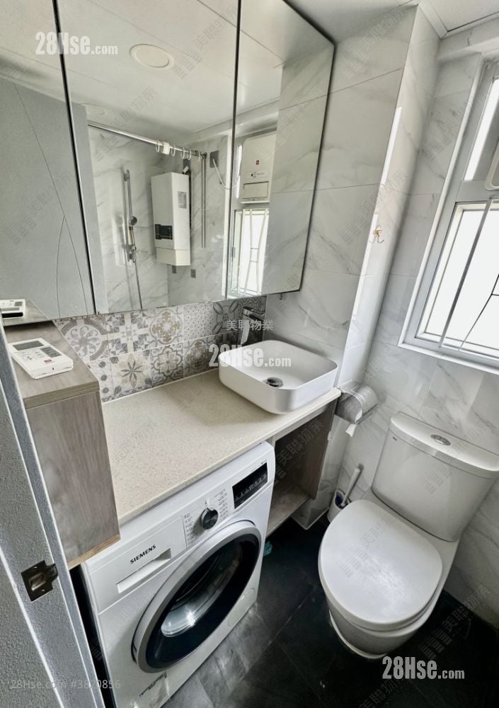 Marina Garden Sell 3 Bedrooms 567 ft²