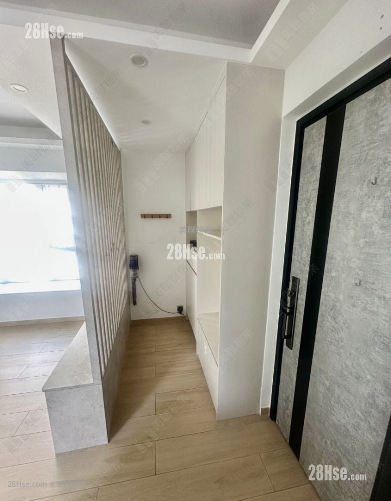 Marina Garden Sell 3 Bedrooms 567 ft²