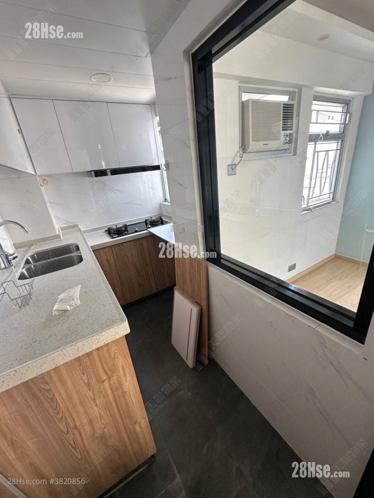 Marina Garden Sell 3 Bedrooms 567 ft²