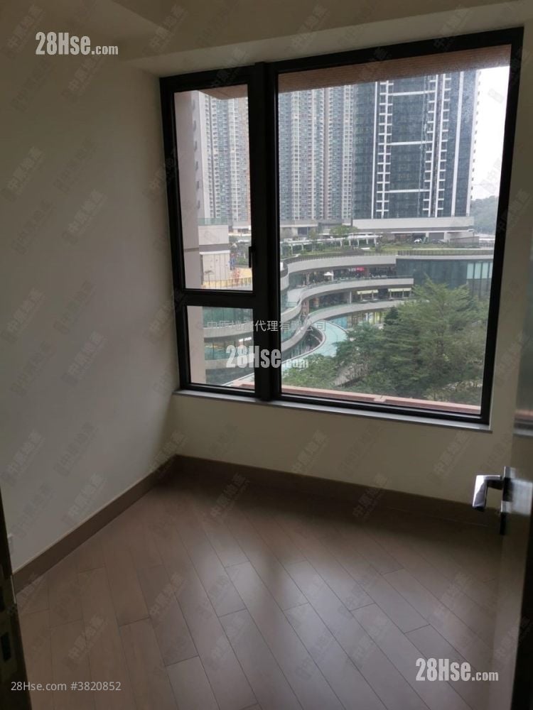 晉海II 售盤 3 房 , 1 浴室 597 平方呎