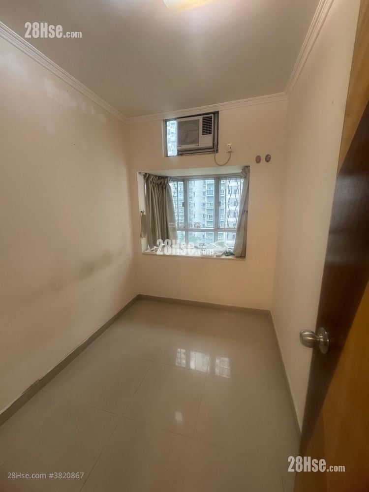 沙田第一城 售盘 2 房 , 1 浴室 304 平方尺