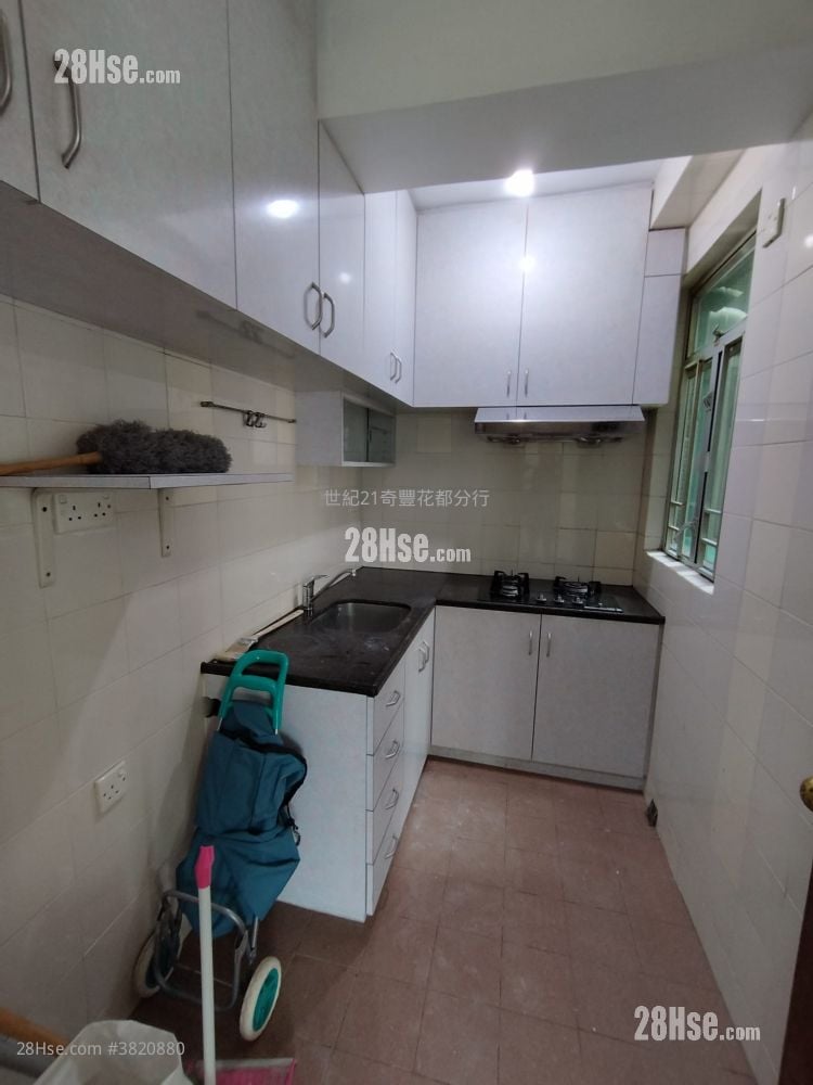 花都廣場 租盤 3 房 , 1 浴室 526 平方呎