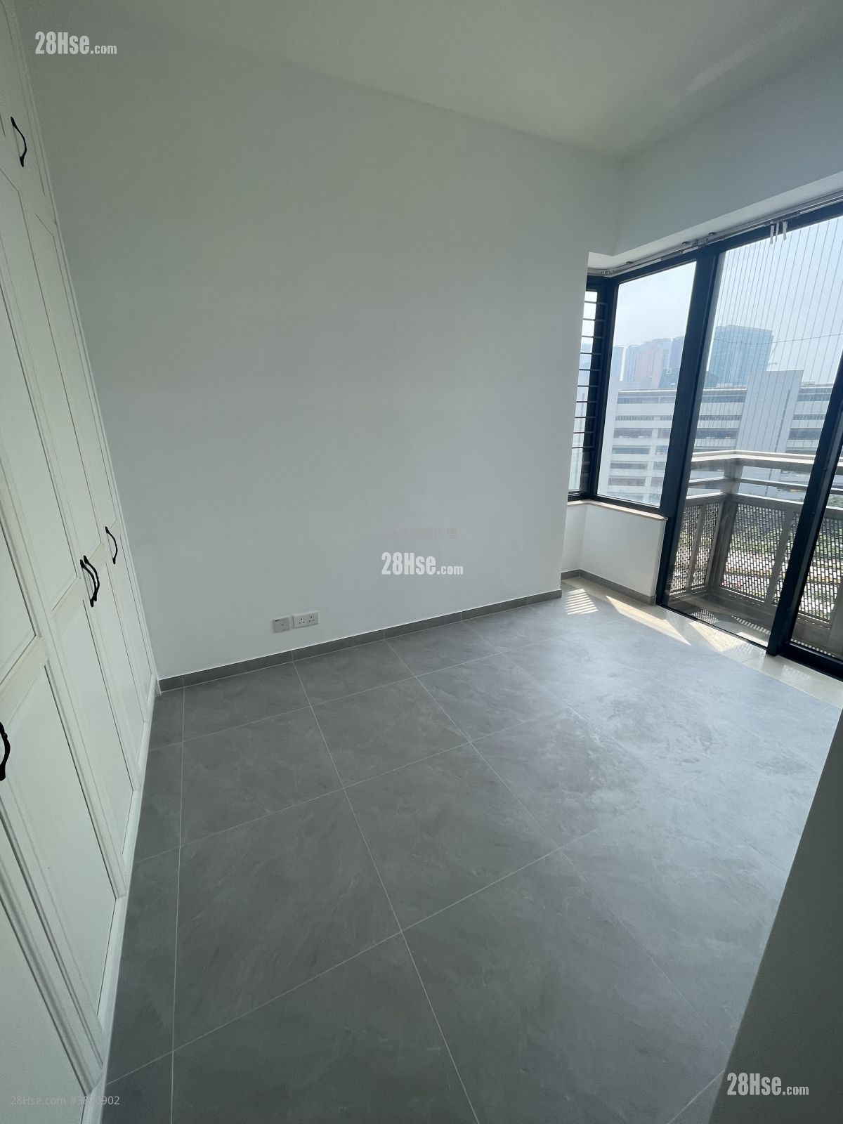 K.city Rental 3 Bedrooms , 2 Bathrooms 632 ft²