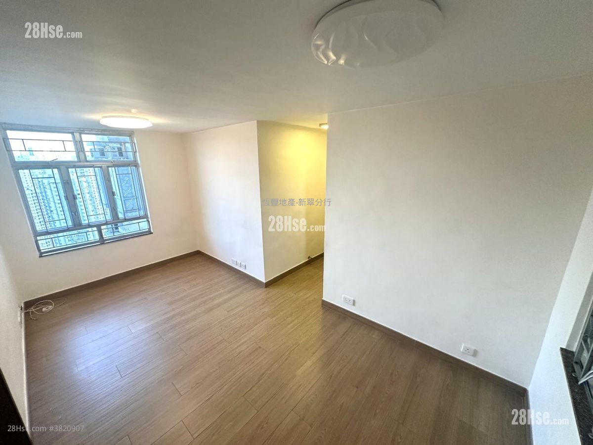 New Jade Garden Rental 3 Bedrooms , 2 Bathrooms 584 ft²