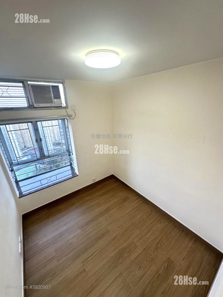 New Jade Garden Rental 3 Bedrooms , 2 Bathrooms 584 ft²