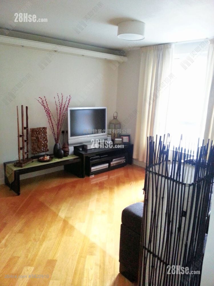 康麗花園 售盤 3 房 , 2 浴室 731 平方呎