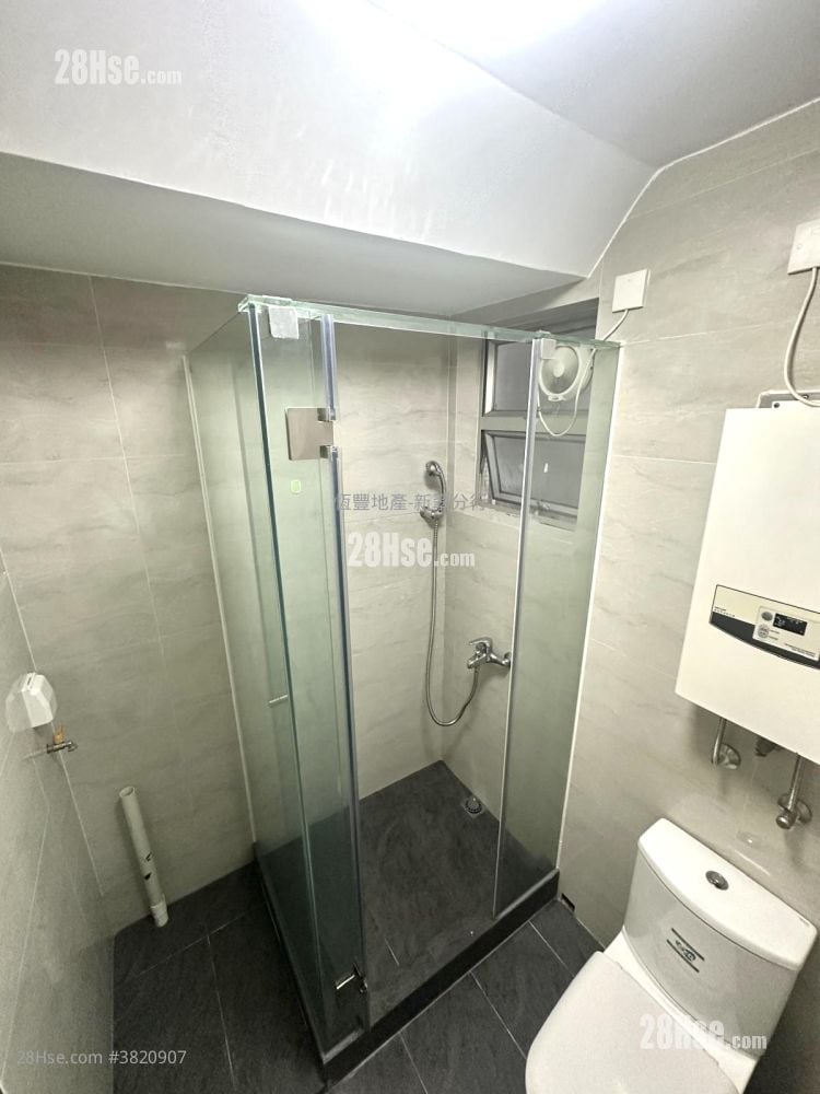 New Jade Garden Rental 3 Bedrooms , 2 Bathrooms 584 ft²