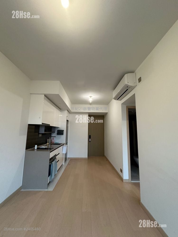 K. Summit Rental 2 Bedrooms , 1 Bathroom 466 ft²