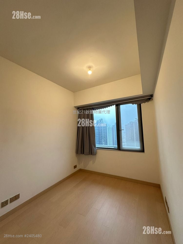 K. Summit Rental 2 Bedrooms , 1 Bathroom 466 ft²