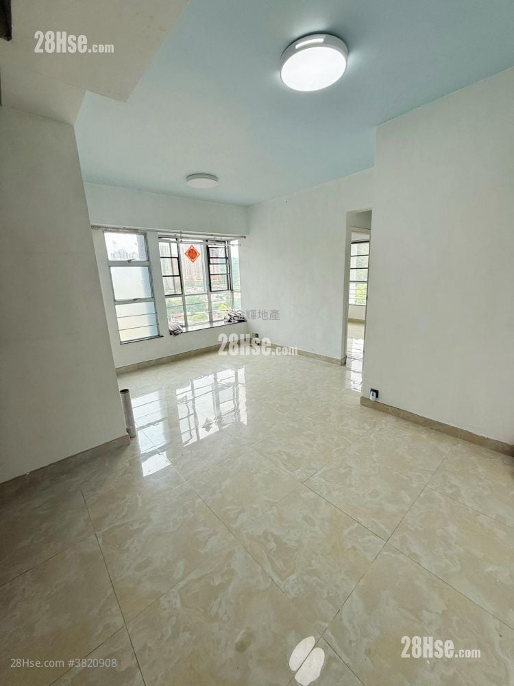 Kam Hing Building Rental 2 Bedrooms , 1 Bathroom 466 ft²