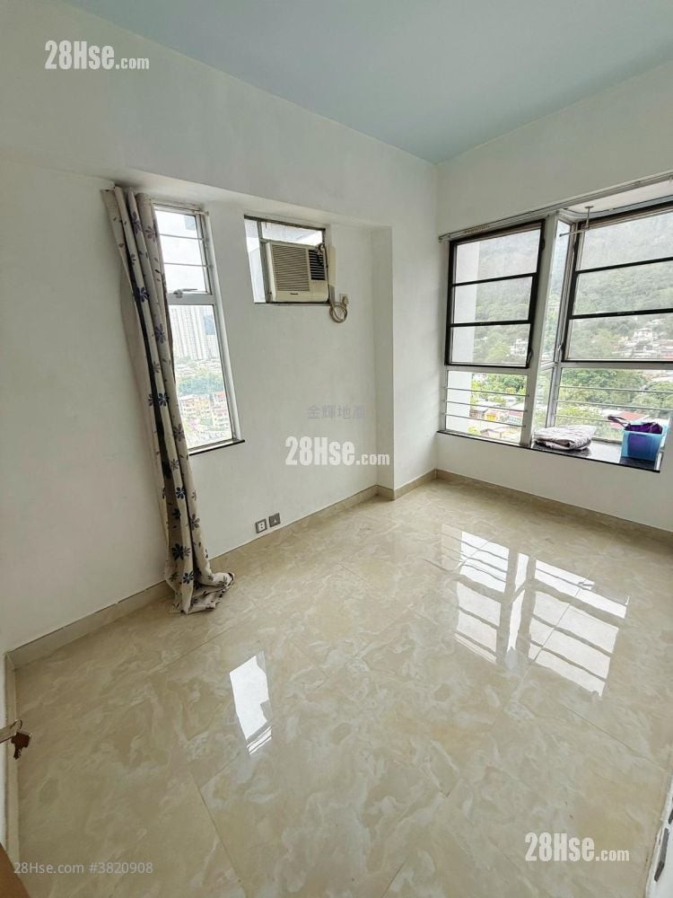 Kam Hing Building Rental 2 Bedrooms , 1 Bathroom 466 ft²
