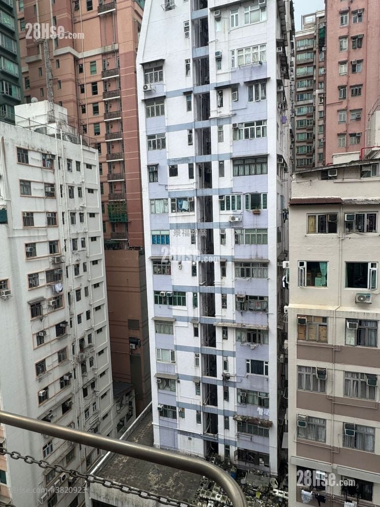 都會大樓 售盤 2 房 , 1 浴室 422 平方呎