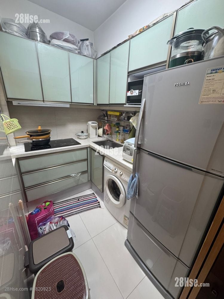 都會大樓 售盤 2 房 , 1 浴室 422 平方呎