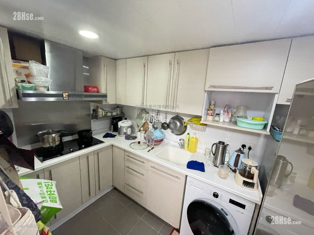 Belvedere Garden Sell 3 Bedrooms , 2 Bathrooms 728 ft²