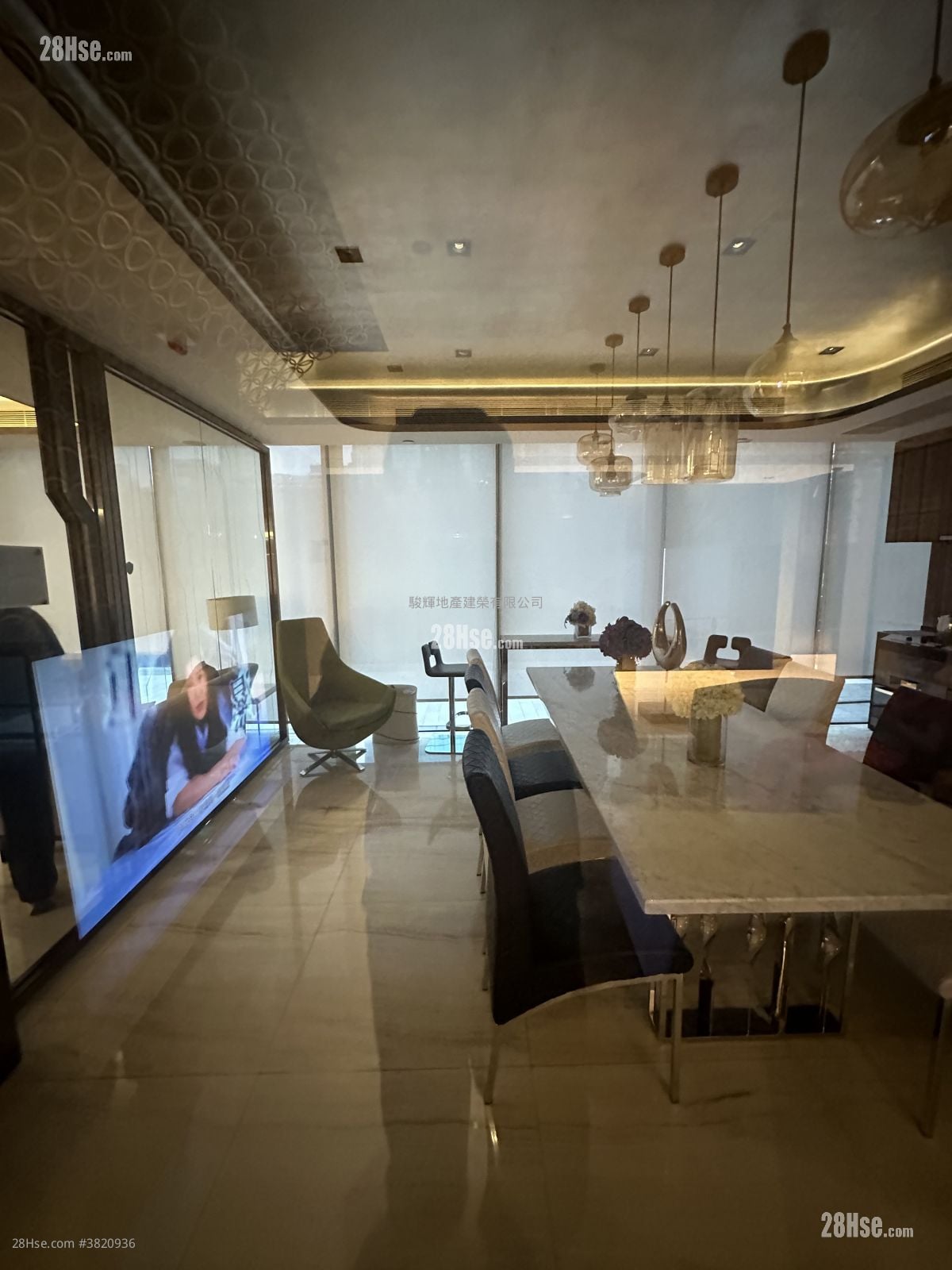 麥花臣匯 租盤 2 房 , 1 浴室 561 平方呎