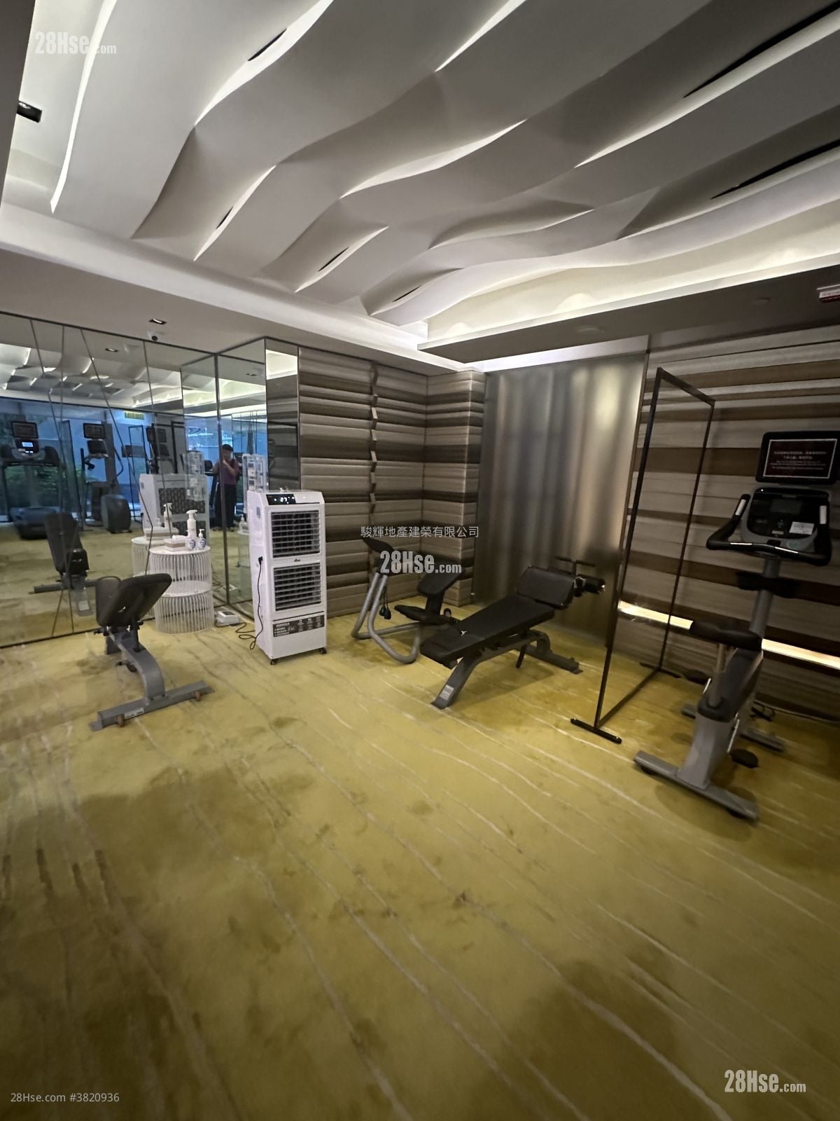 麥花臣匯 租盤 2 房 , 1 浴室 561 平方呎