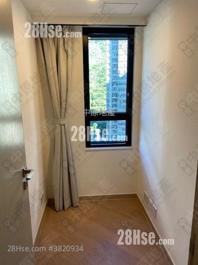 御半山 售盘 1 房 379 平方尺